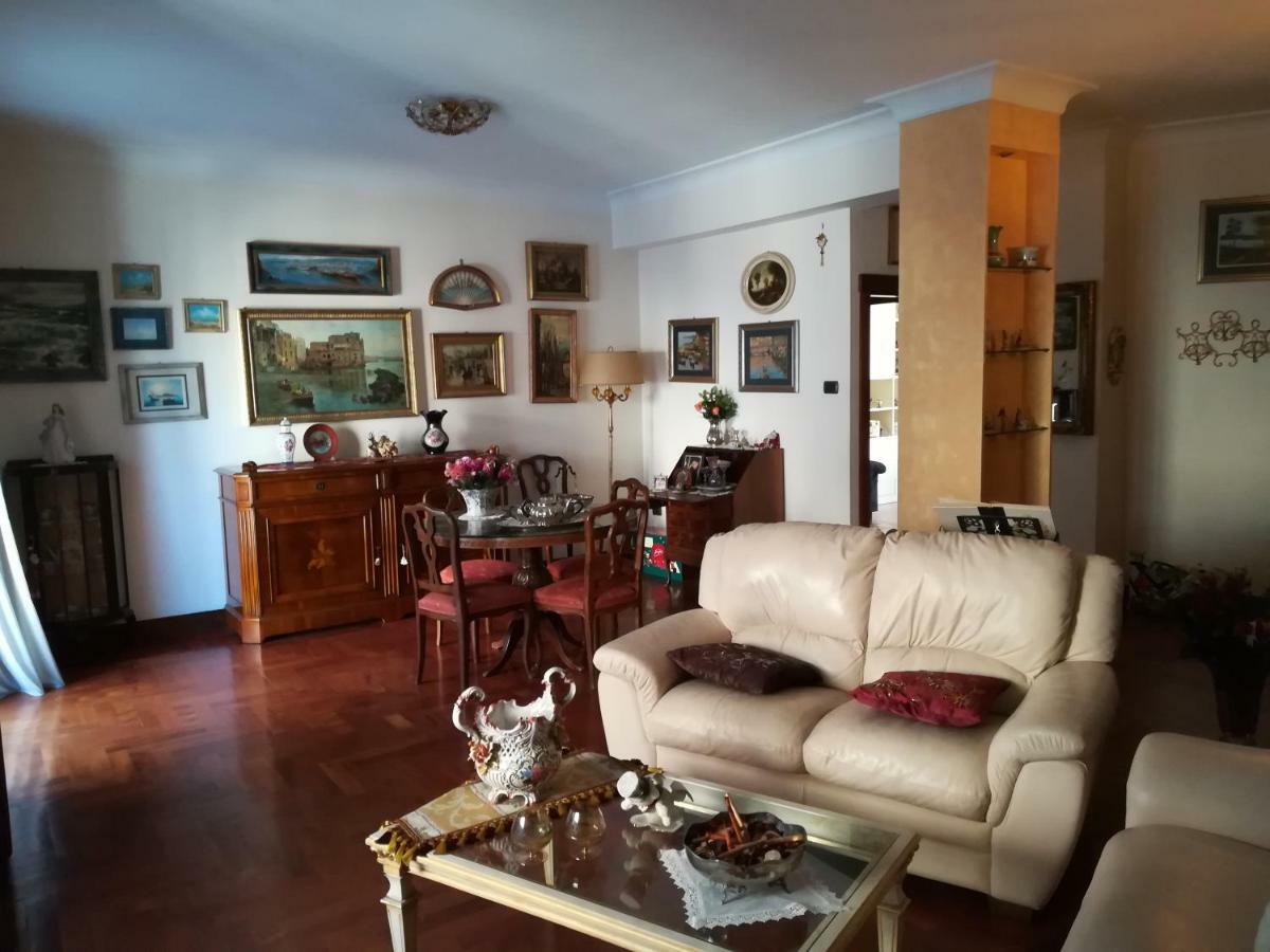 Casa Meriva Napels